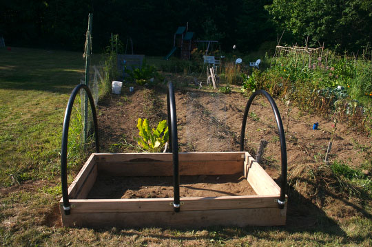 The hinged top and hoops in place.